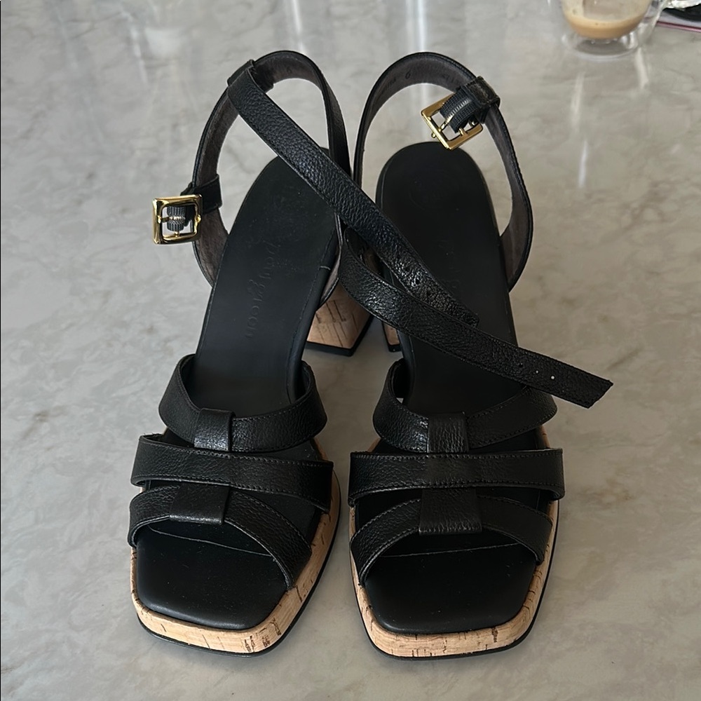 Paul Green Tina Sandal NWOT